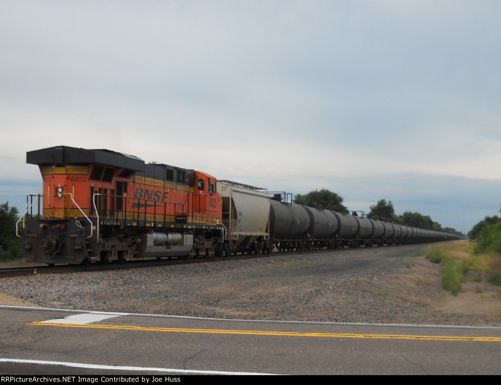 BNSF 6032 DPU